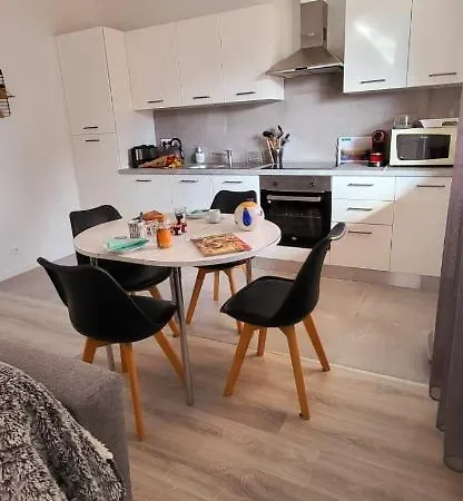 Apartment L'aube Ensoleillee Entre Plage Et Pinede *
